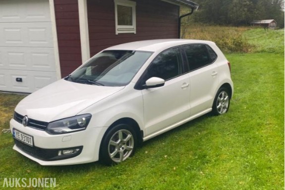 2013 Volkswagen Polo  1.2 69hk cruisekontroll hengerfeste motorvarmer s+v dekk    147999km eu ok 07.2028