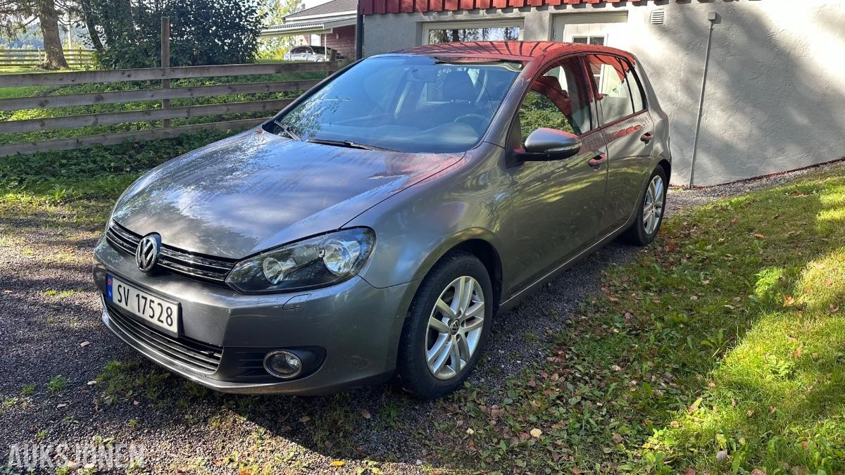 2012 Volkswagen Golf 1.6 105hk automat hengerfeste eu ok 06.2027