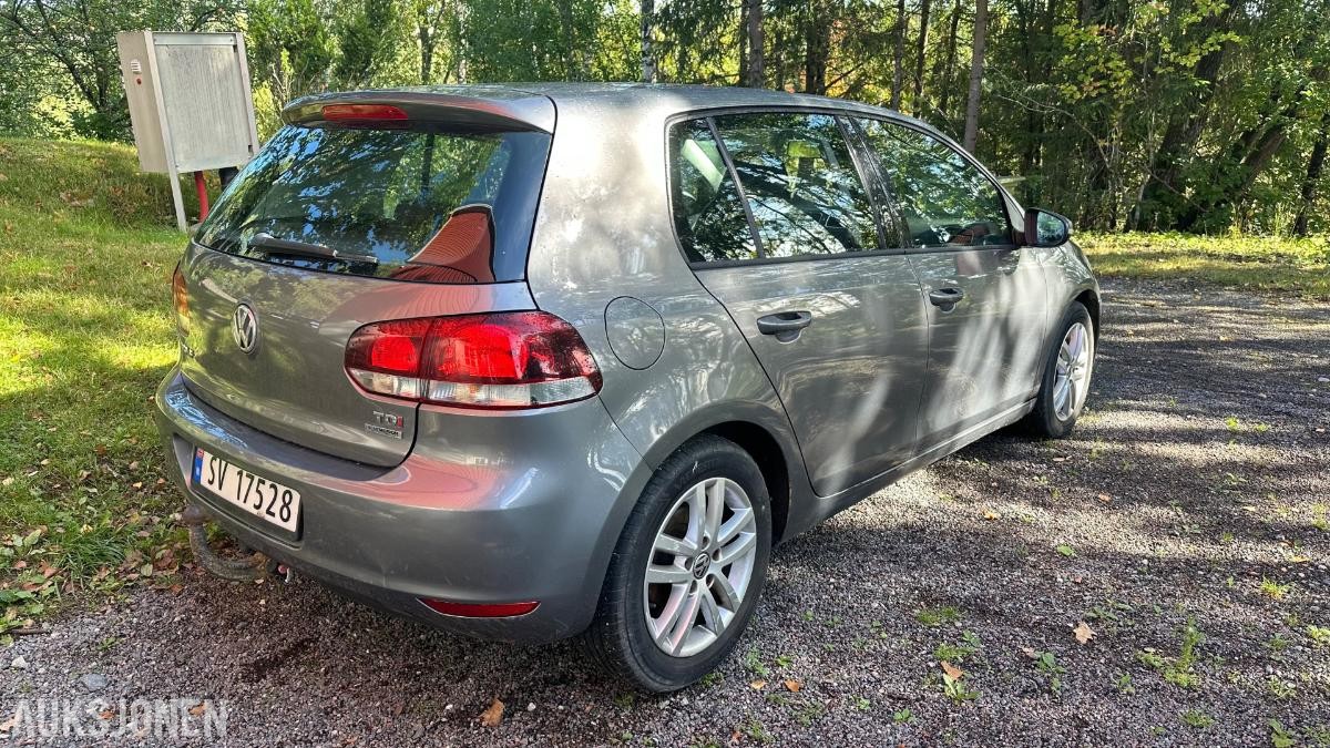 2012 Volkswagen Golf 1.6 105hk automat hengerfeste eu ok 06.2027