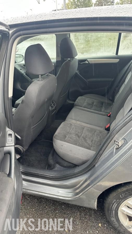 2012 Volkswagen Golf 1.6 105hk automat hengerfeste eu ok 06.2027