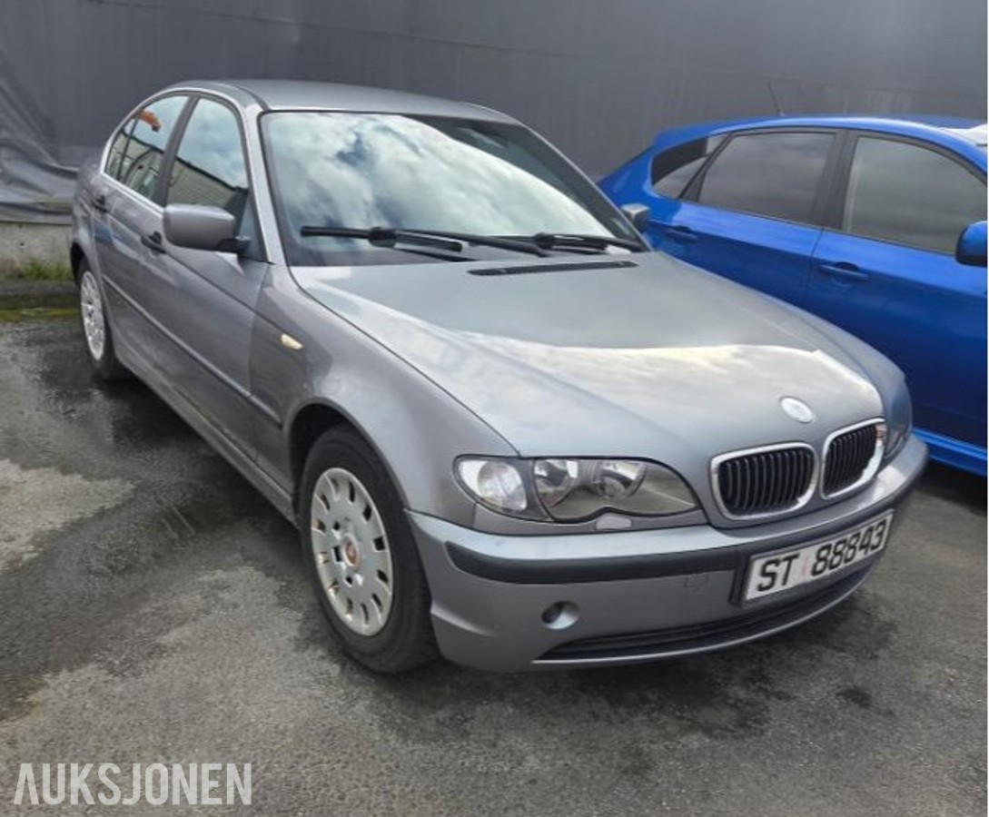 2004 BMW 316I 1.8 116hk manuell  delskinn        171343km