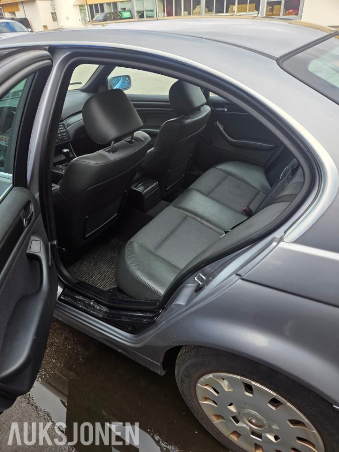 2004 BMW 316I 1.8 116hk manuell  delskinn        171343km