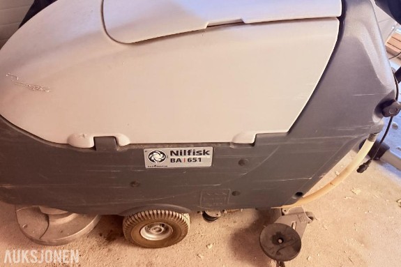 2015 Nilfisk Nilfisk BA 651