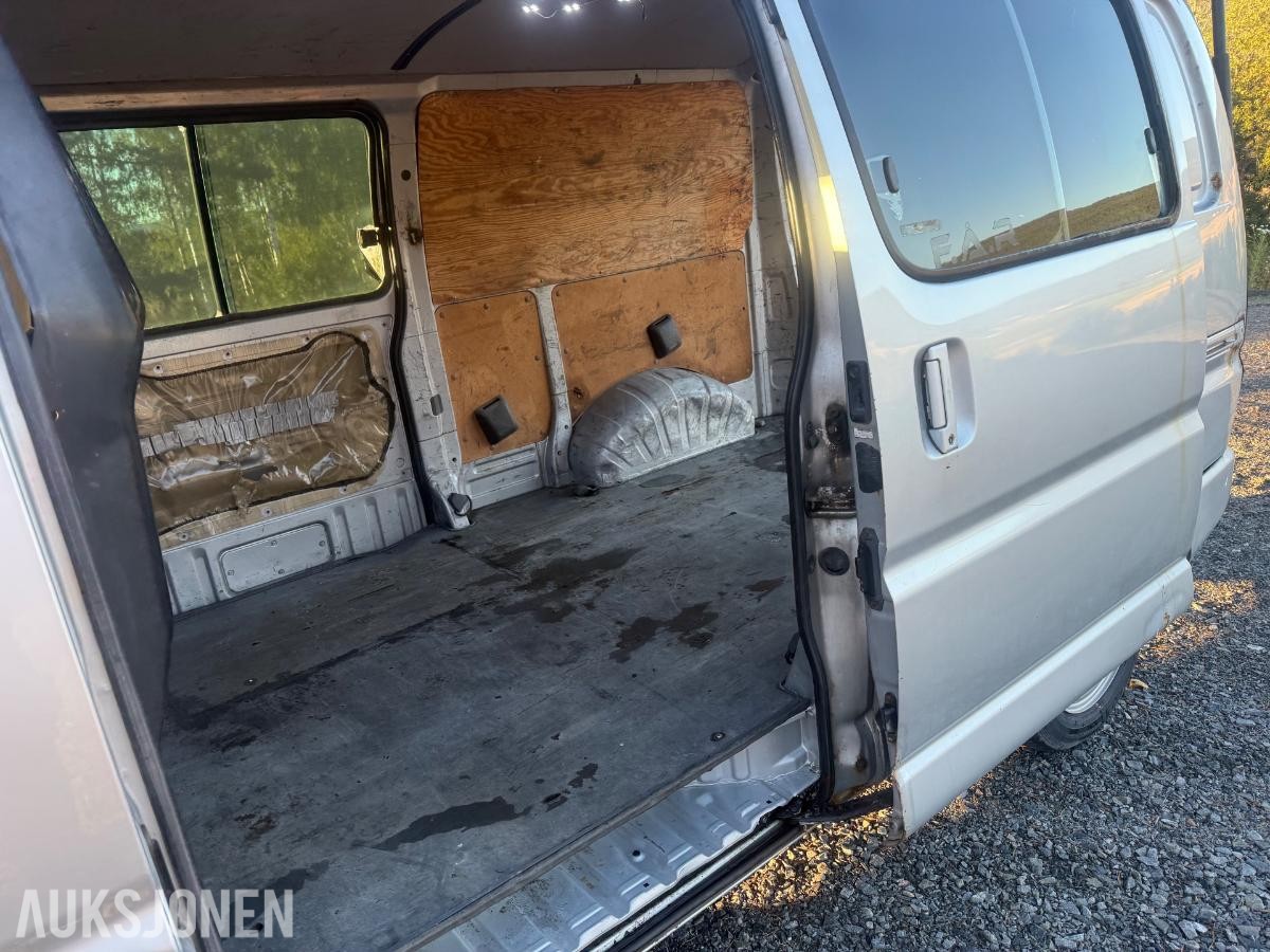 2007 Toyota HiAce 2.5 Diesel 117hk 4WD 