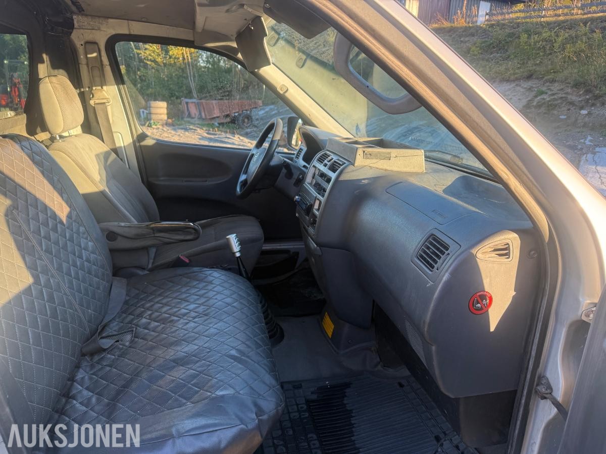 2007 Toyota HiAce 2.5 Diesel 117hk 4WD 