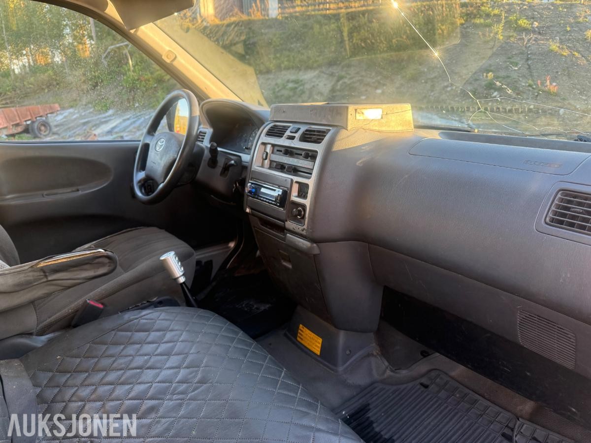 2007 Toyota HiAce 2.5 Diesel 117hk 4WD 