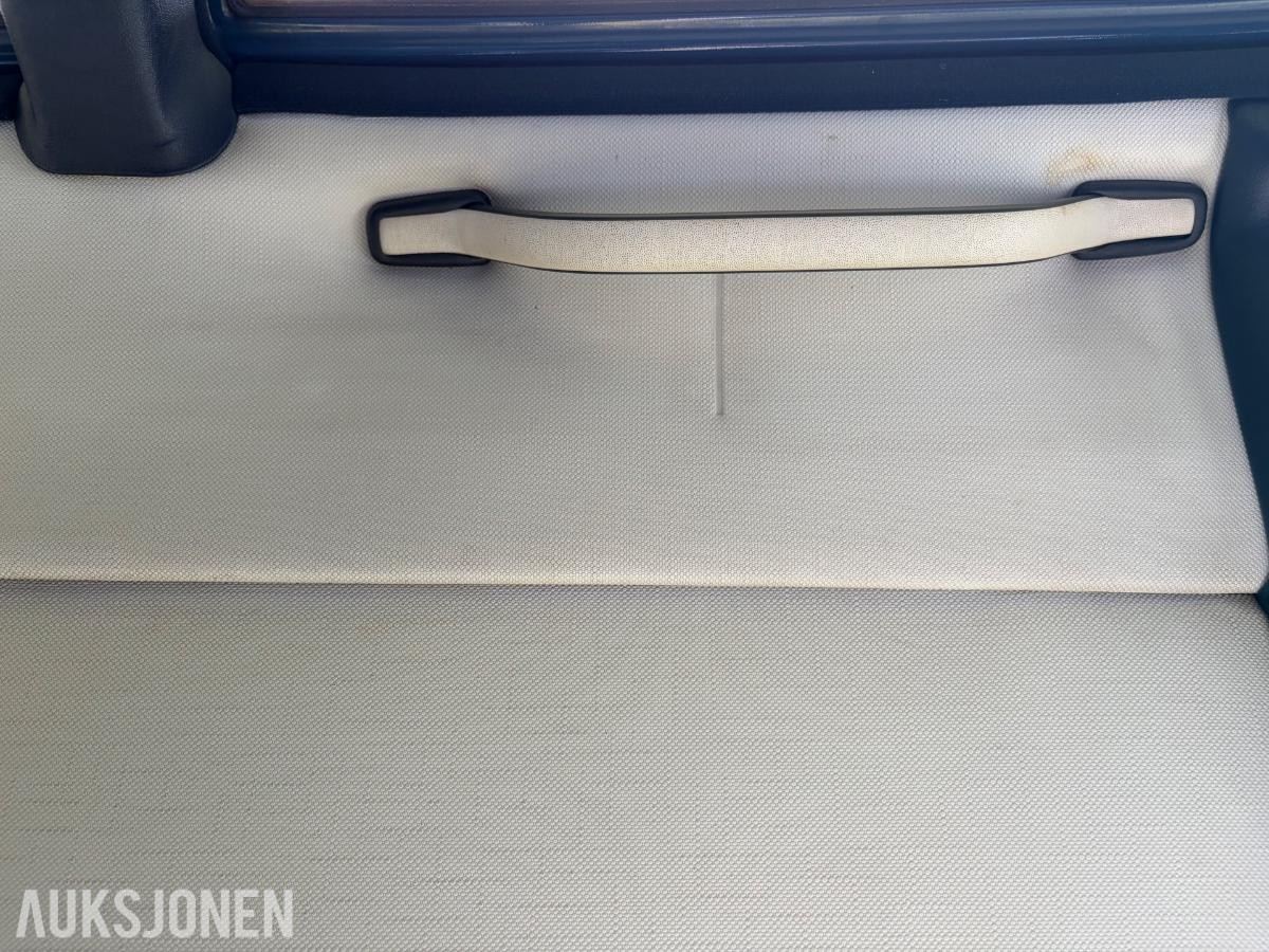 1981 Mercedes-Benz W123 hengerfeste soltak eu ok 08.2031         