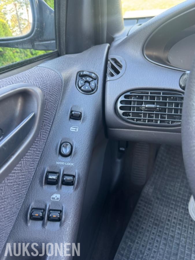 1999 CHRYSLER STRATUS 2.0 BENSIN 133HK KUN 39000KM 1-EIER AUTOMAT