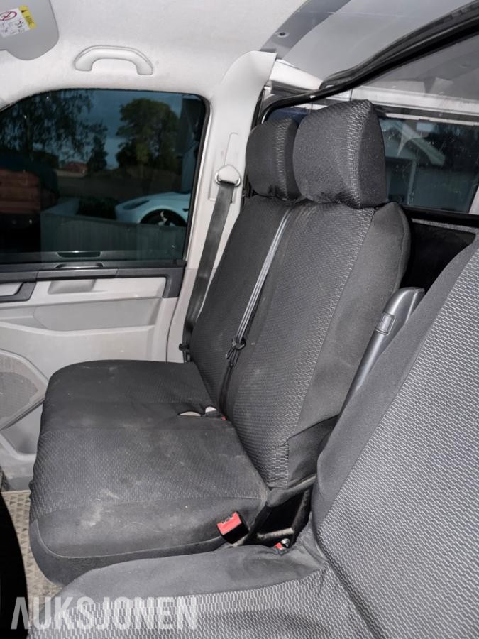 2017 VW TRANSPORTER 2.0 TDI 102HK REPOBJEKT HENGERFESTE