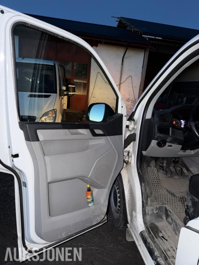 2017 VW TRANSPORTER 2.0 TDI 102HK REPOBJEKT HENGERFESTE