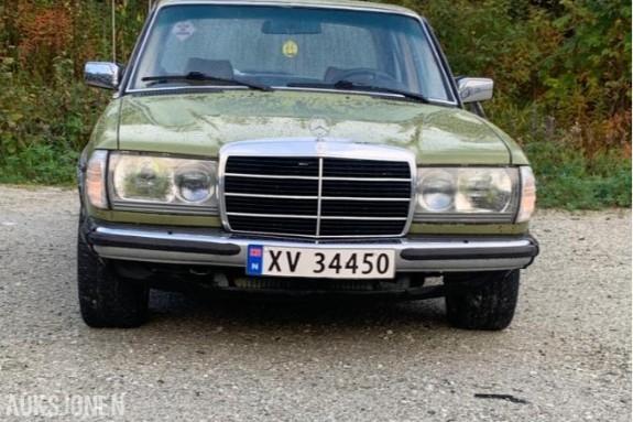 1982 Mercedes-Benz E-Klasse 2.4 eu ok 08.2028 653300km