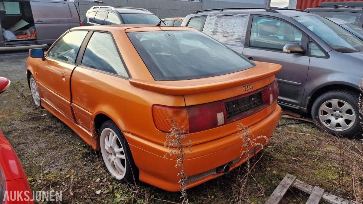 1990 AUDI 80 COUPE 2.0 BENSIN - PROSJEKT