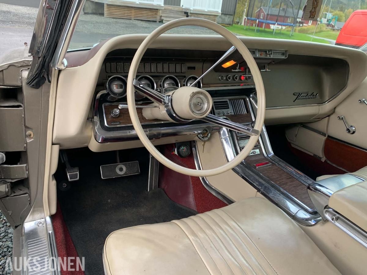 1965 Ford Thunderbird Landuo, EU OK TIL 06.2028