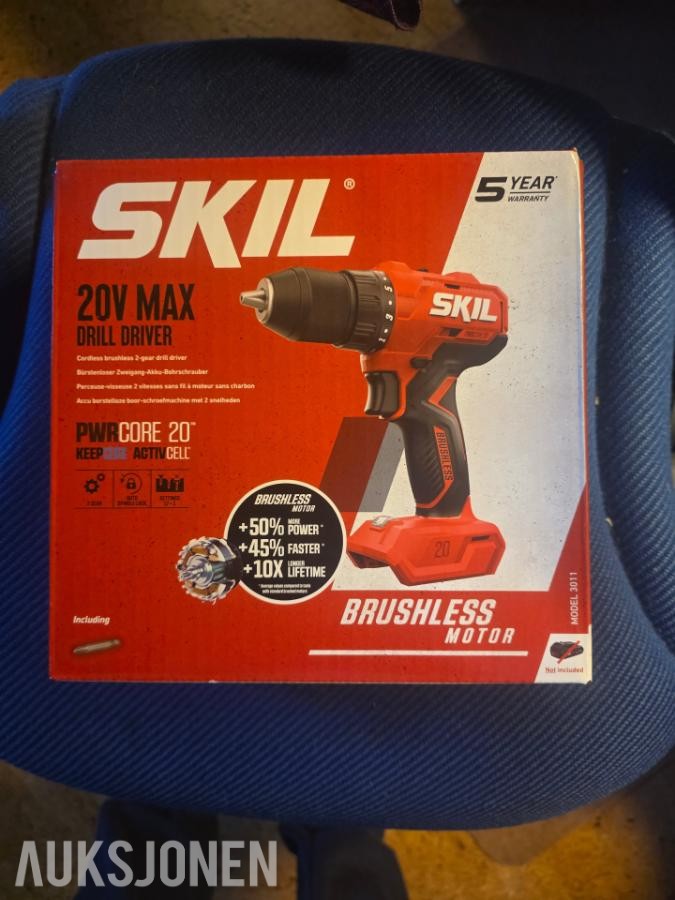 2026 NY - Skil 3011 CA skrumaskin