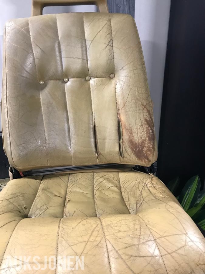 1975 Volvo seter 264 Beige skinn