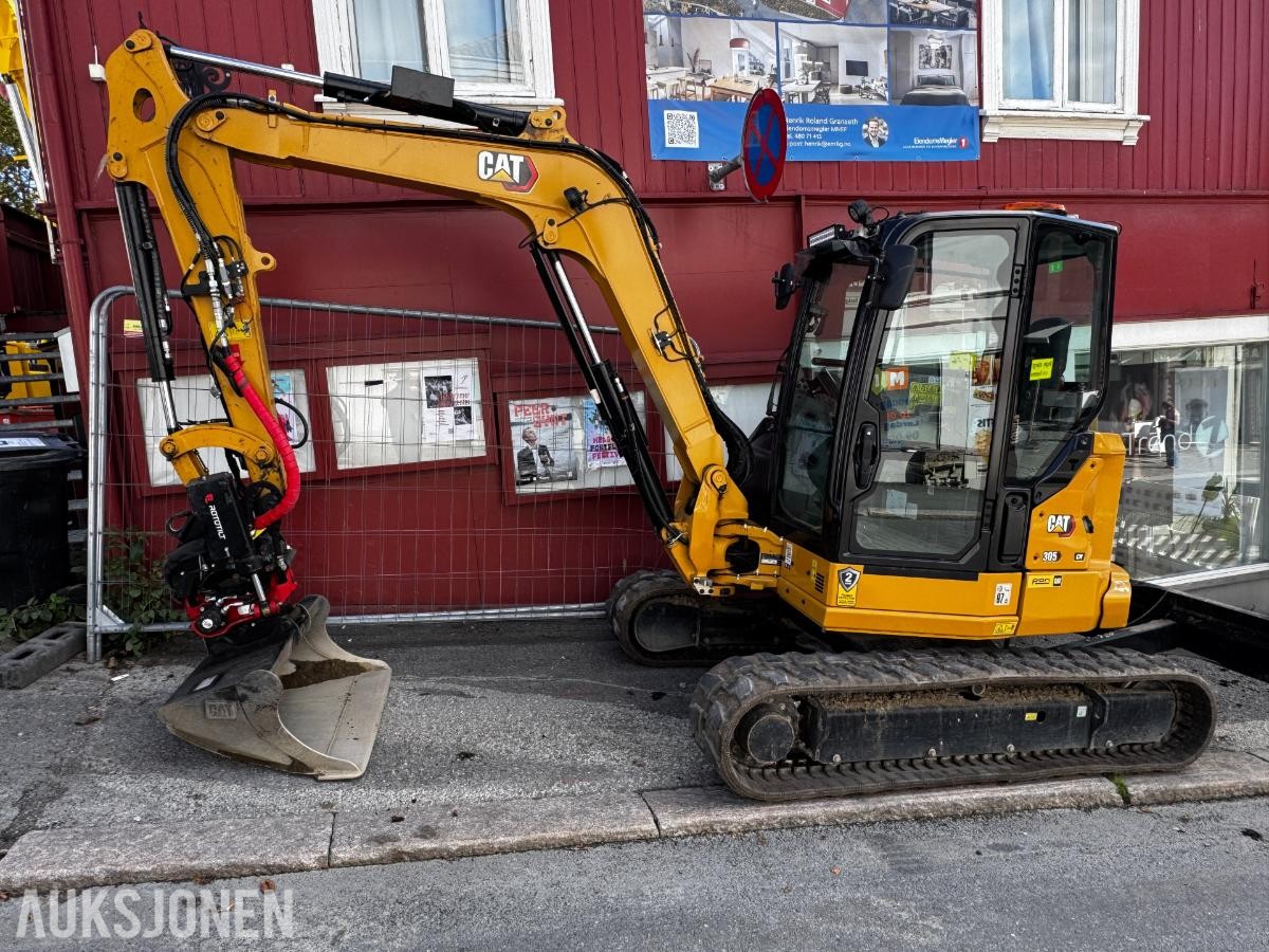 2025 Cat 305 CR Gravemaskin med Rototilt og 2 skuffer