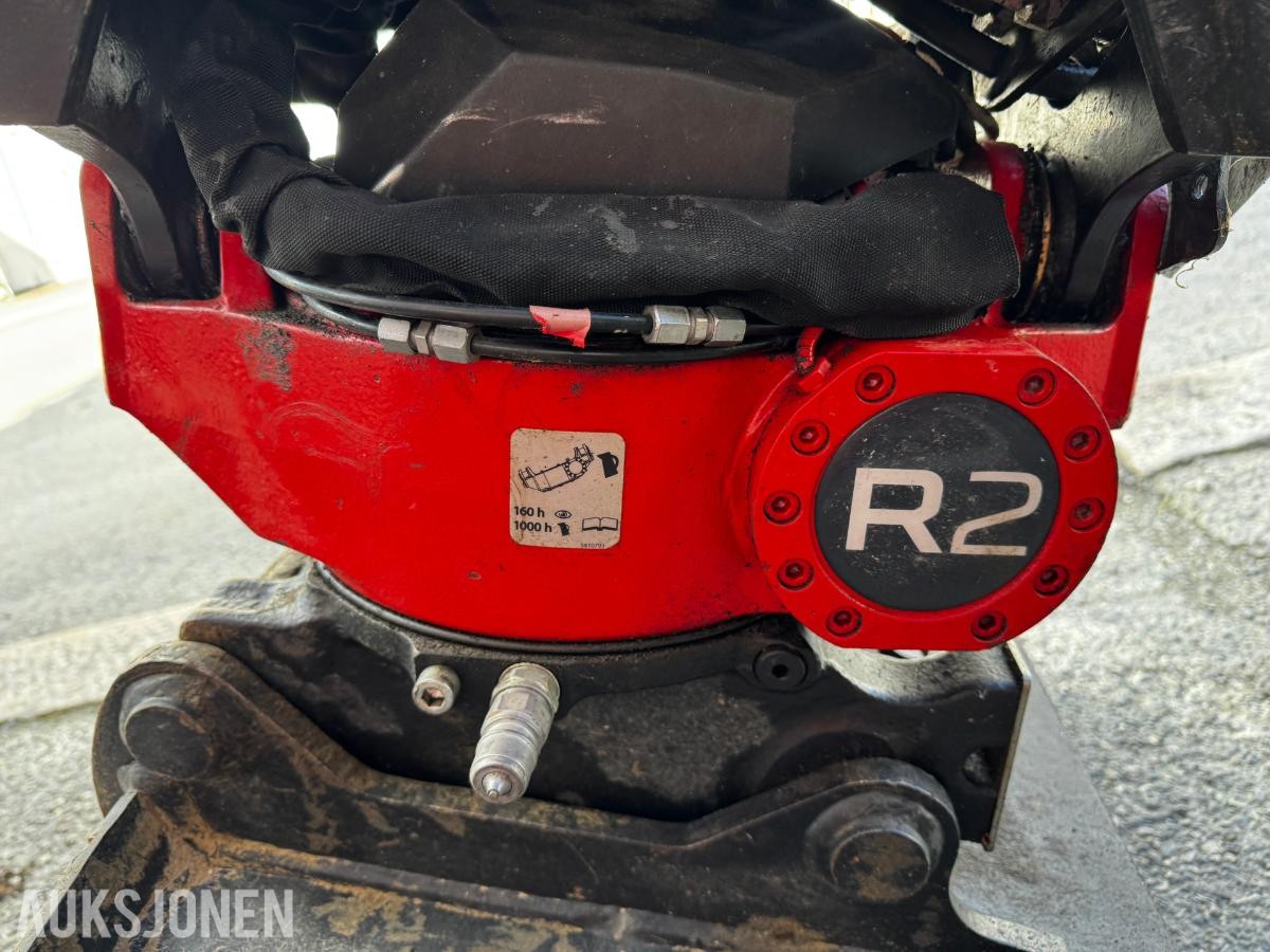 2025 Cat 305 CR Gravemaskin med Rototilt og 2 skuffer