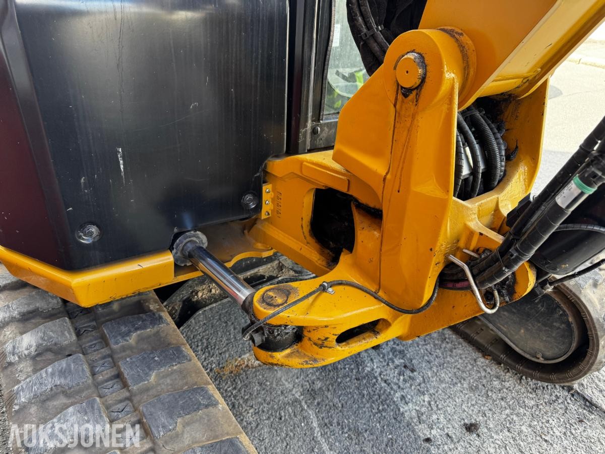 2025 Cat 305 CR Gravemaskin med Rototilt og 2 skuffer