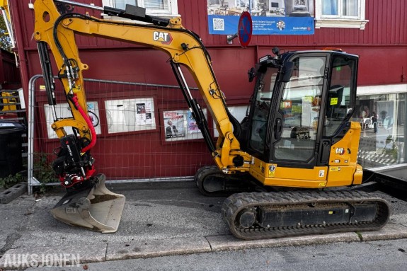 2025 Cat 305 CR Gravemaskin med Rototilt og 2 skuffer