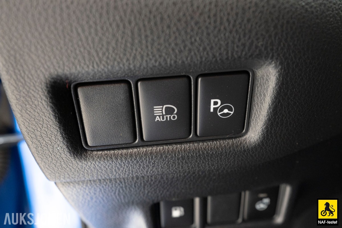 2018 Toyota C-HR 122 HK HYBRID AUT ACC LED KAMERA