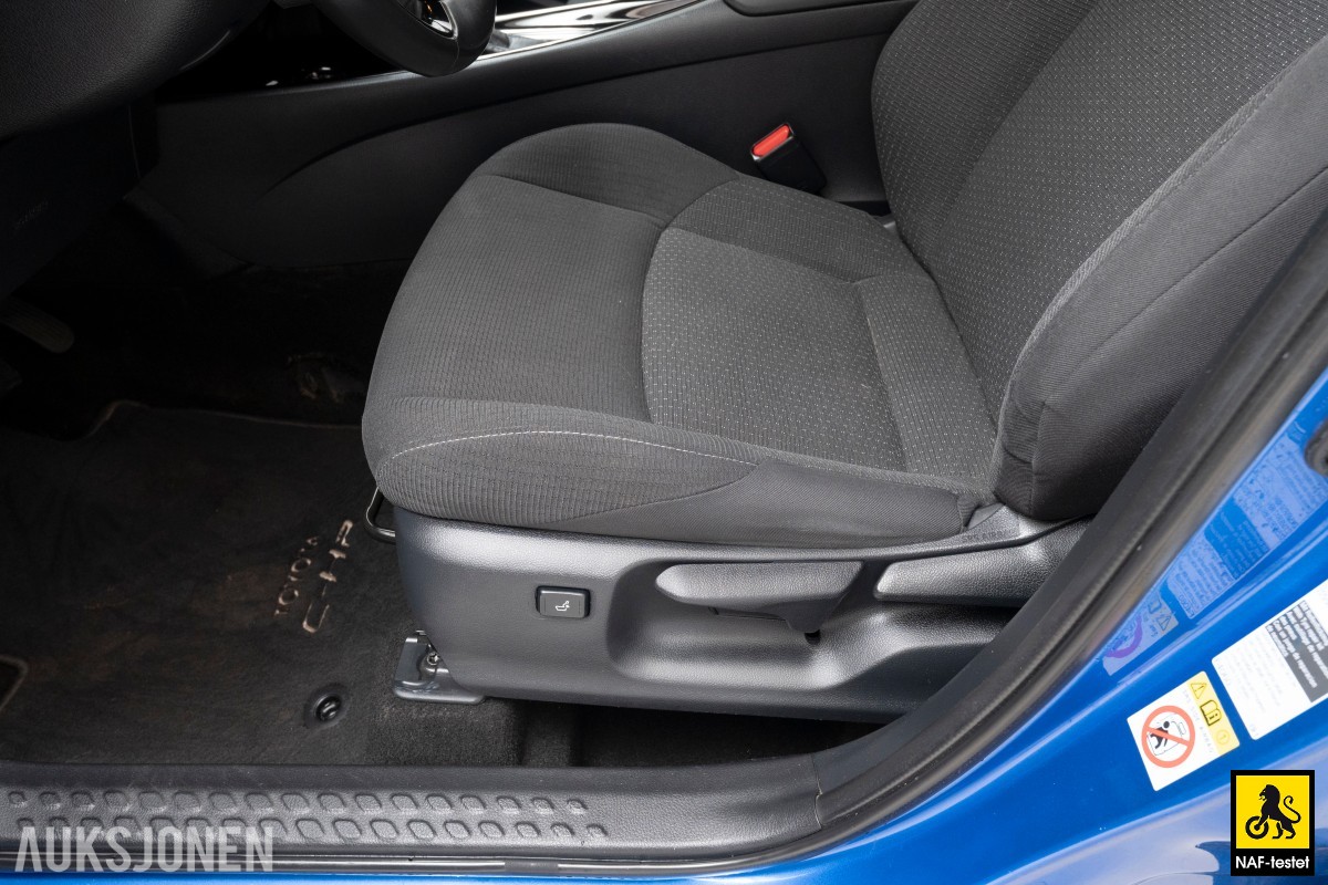 2018 Toyota C-HR 122 HK HYBRID AUT ACC LED KAMERA
