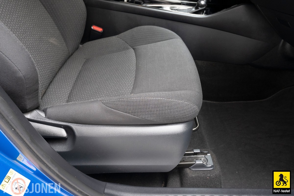 2018 Toyota C-HR 122 HK HYBRID AUT ACC LED KAMERA