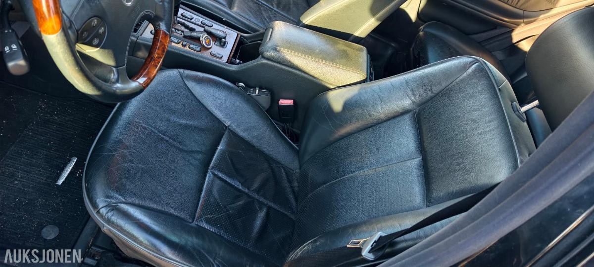 2001 Mercedes-Benz E220 CDI Automat, Delebil, Reparasjonsobjekt
