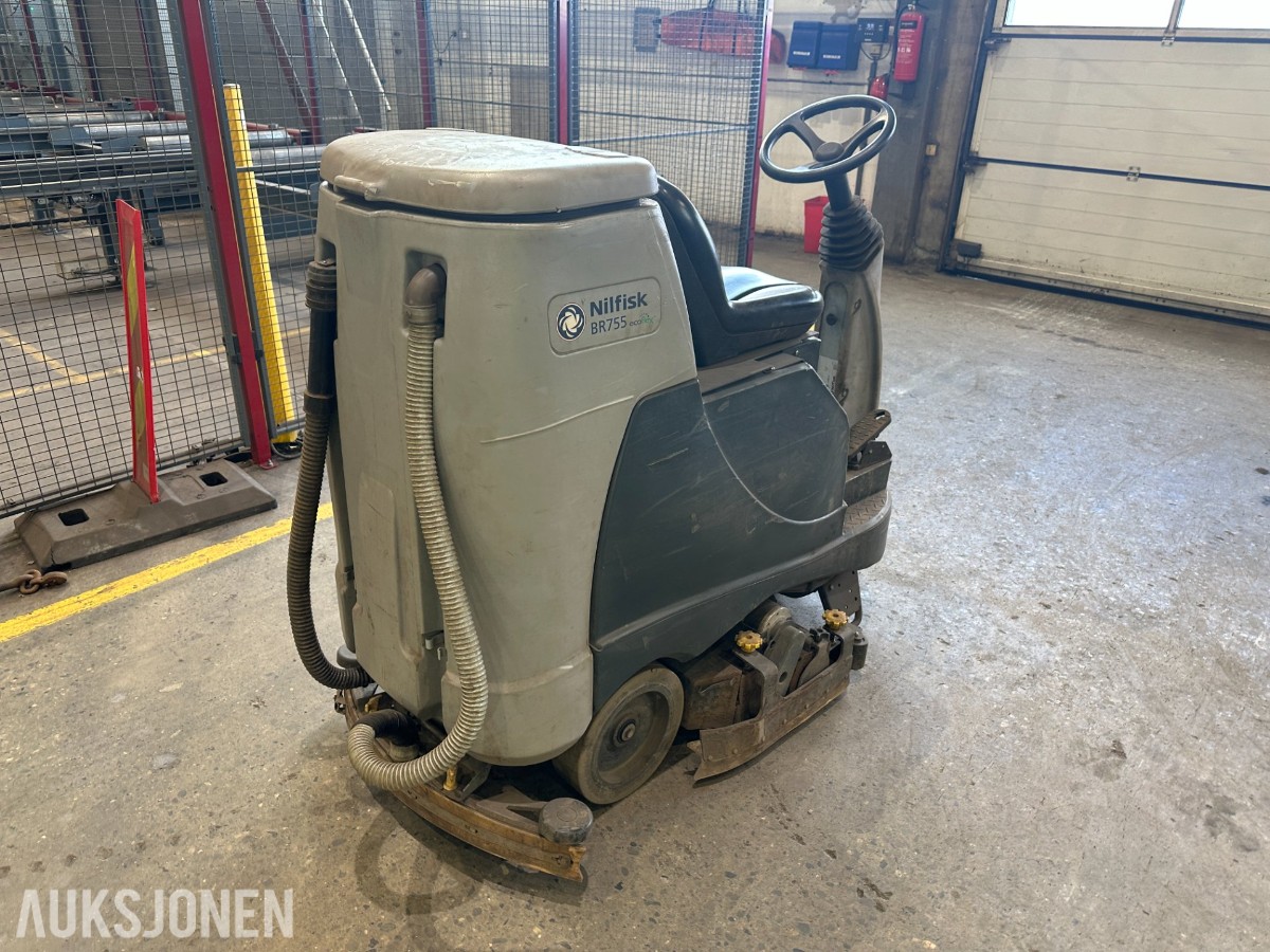 Nilfisk BR755C gulvvaskemaskin, 1 180 t