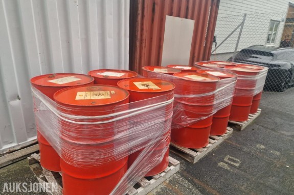 Hydraulikkvæske Shell HFC Fluid 46 - Brannbestandig glykolbasert hydraulikkvæske - 12 stk fat à 200 liter selges samlet - uåpnede fat