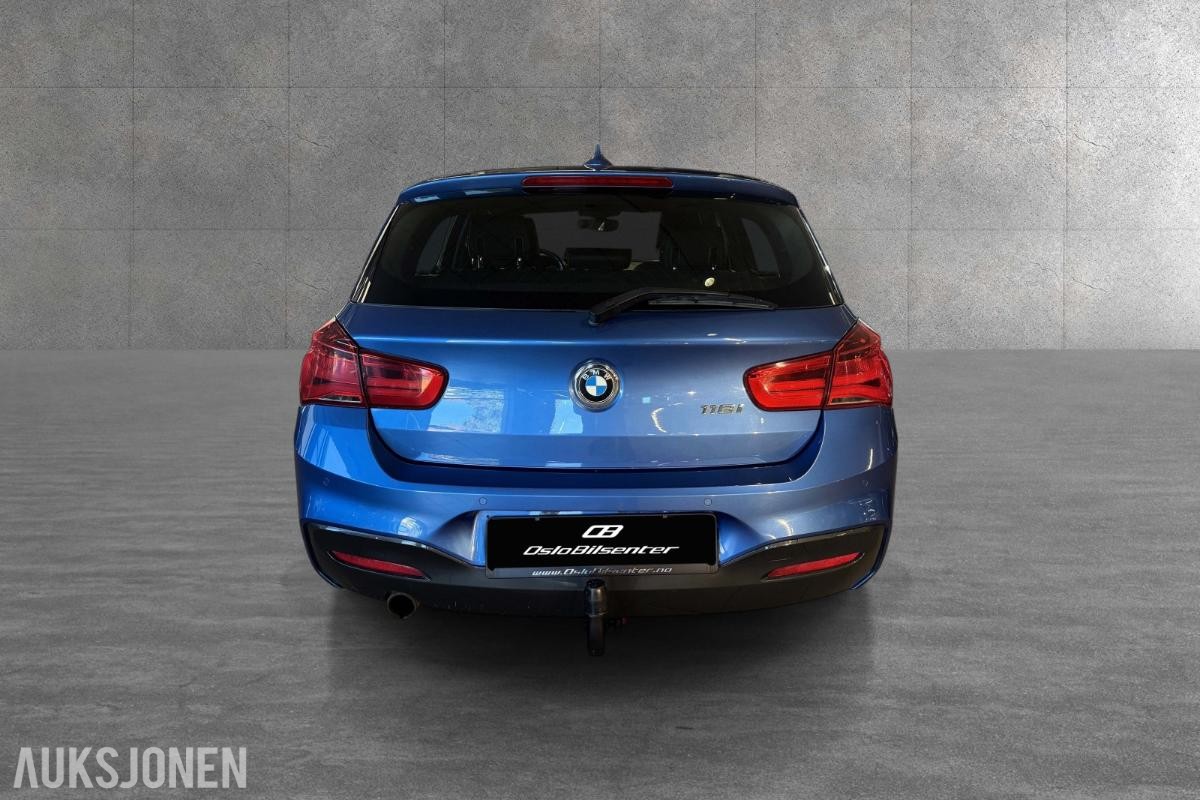 2017 BMW 118i M SPORT MANUELL KJØRESKOLEBIL HENGERFESTE SKINN LED