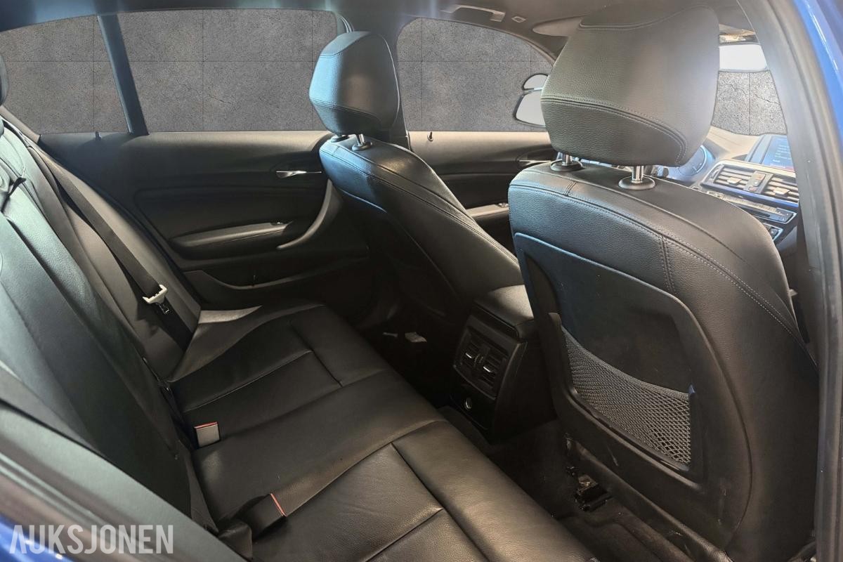 2017 BMW 118i M SPORT MANUELL KJØRESKOLEBIL HENGERFESTE SKINN LED