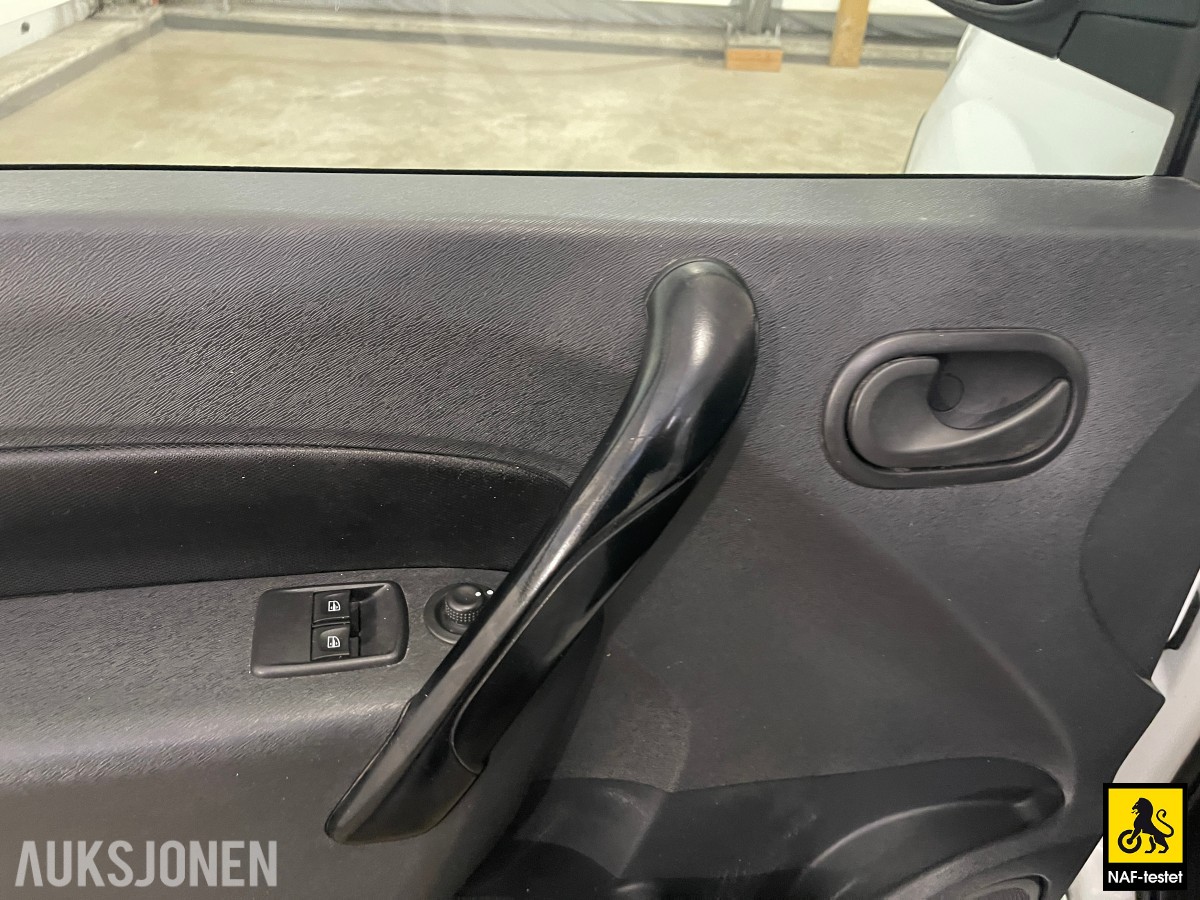 2018 Renault KANGOO 1.5 D 90 HK HENGERFESTE AC 3-SETER
