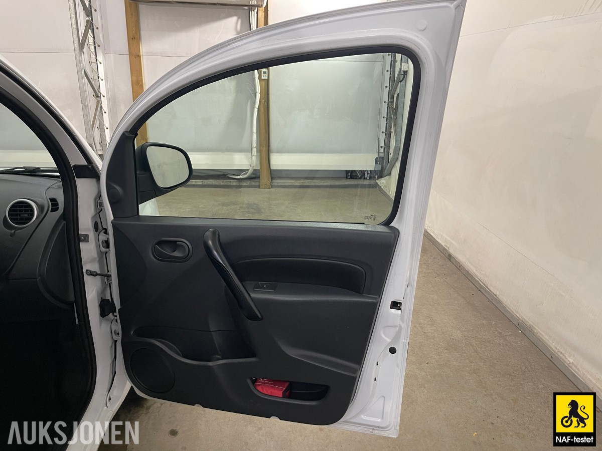 2018 Renault KANGOO 1.5 D 90 HK HENGERFESTE AC 3-SETER
