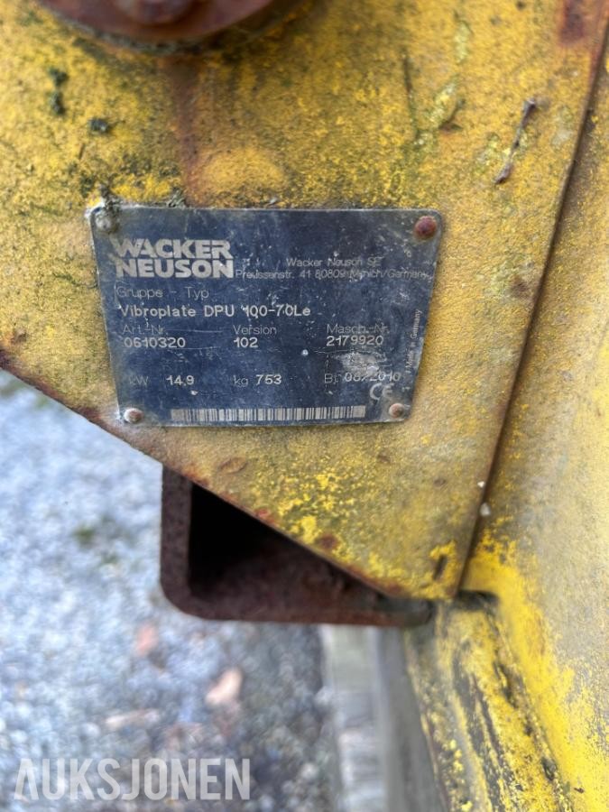 2010 Wacker Neuson DPU 100-70LE Vibroplate