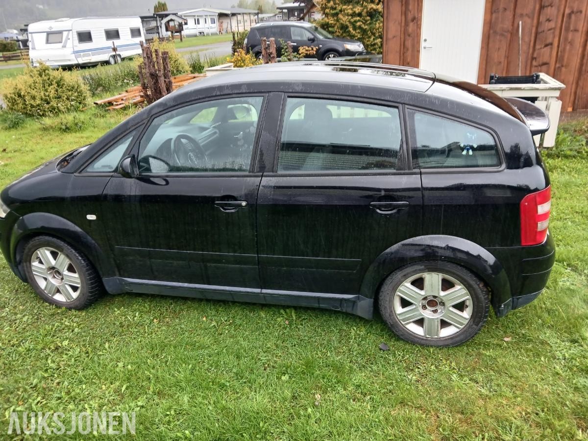2003 Audi A2 1.4 75hk manuell motorvarmer