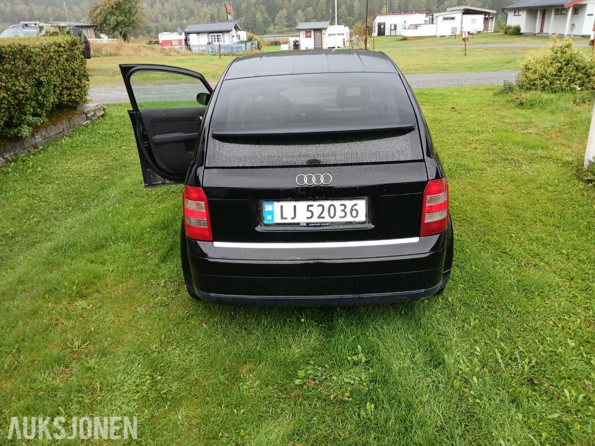 2003 Audi A2 1.4 75hk manuell motorvarmer