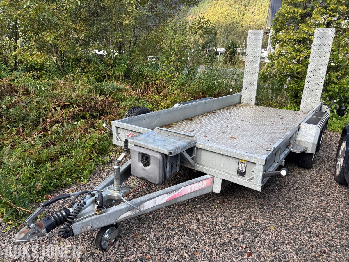 2021 Nugent P4318H maskinhengar - 3 500 kg totalvekt