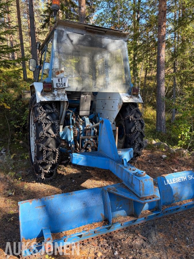 1978 Ford 4600 TRAKTOR -  SKJÆR KJETTINGER - MVA FRI