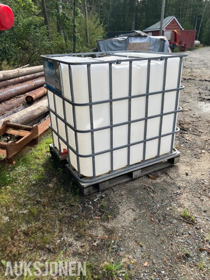 2025 6 STK IBC 1000L