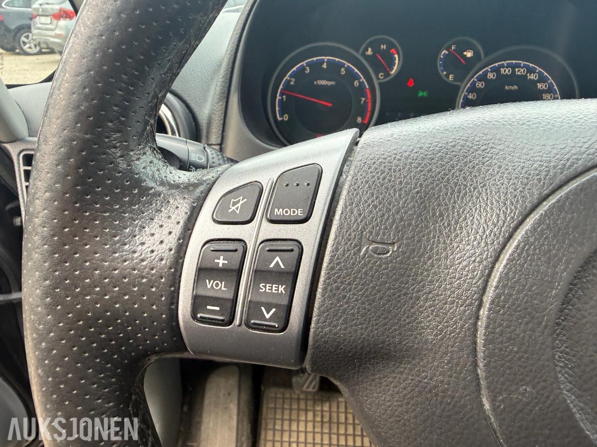 2014 Suzuki SX4 1.6-120 4X4, 185511km.