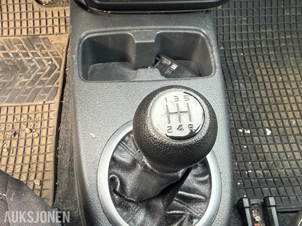 2014 Suzuki SX4 1.6-120 4X4, 185511km.