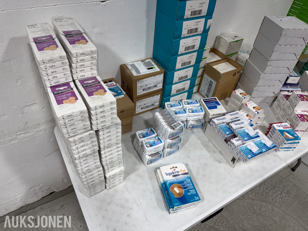 Parti med bandasjemateriell, plaster og medisinsk forbruksmateriell