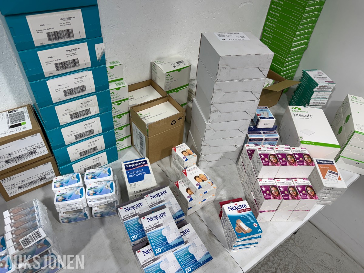Parti med bandasjemateriell, plaster og medisinsk forbruksmateriell
