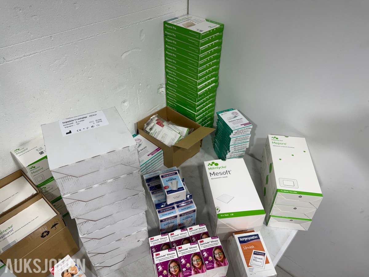 Parti med bandasjemateriell, plaster og medisinsk forbruksmateriell