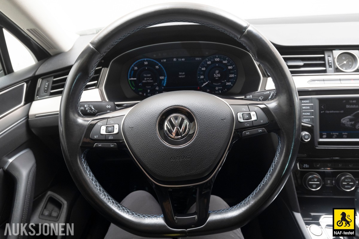 2017 Volkswagen Passat GTE HENGERFESTE VARMER ADAPTIV CRUISE PANO KAMERA