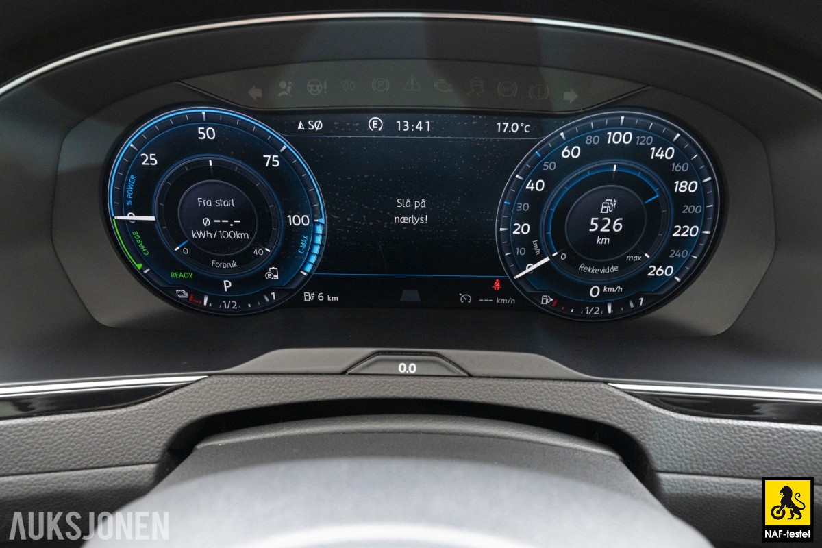 2017 Volkswagen Passat GTE HENGERFESTE VARMER ADAPTIV CRUISE PANO KAMERA