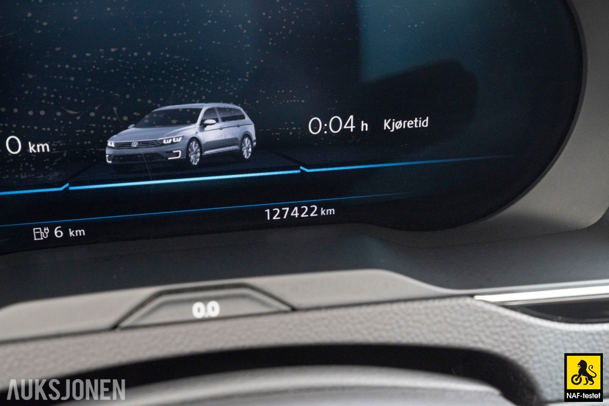 2017 Volkswagen Passat GTE HENGERFESTE VARMER ADAPTIV CRUISE PANO KAMERA