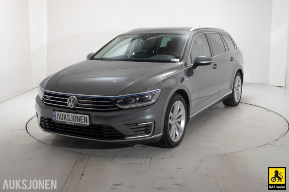 2017 Volkswagen Passat GTE HENGERFESTE VARMER ADAPTIV CRUISE PANO KAMERA