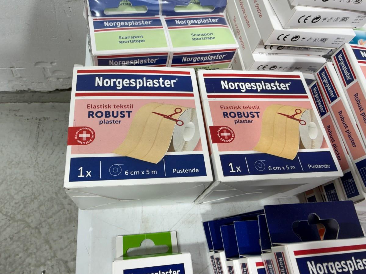 Stort parti med plaster, bandasjer og sårpleieprodukter fra Norgesplaster, 3M Nexcare, Mölnlycke m.fl.