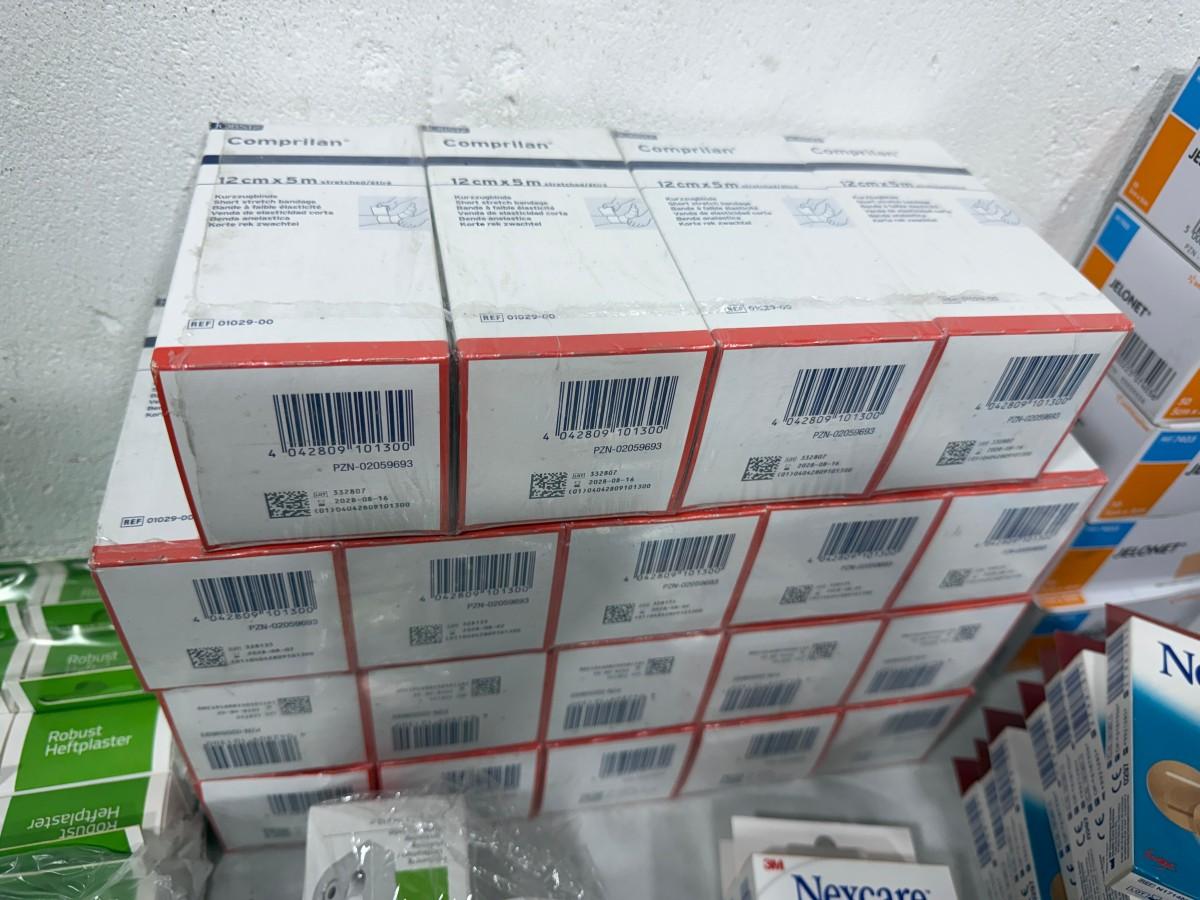 Stort parti med plaster, bandasjer og sårpleieprodukter fra Norgesplaster, 3M Nexcare, Mölnlycke m.fl.